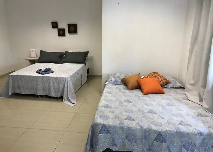 Casa Edicula No Centro Com Smart Tv